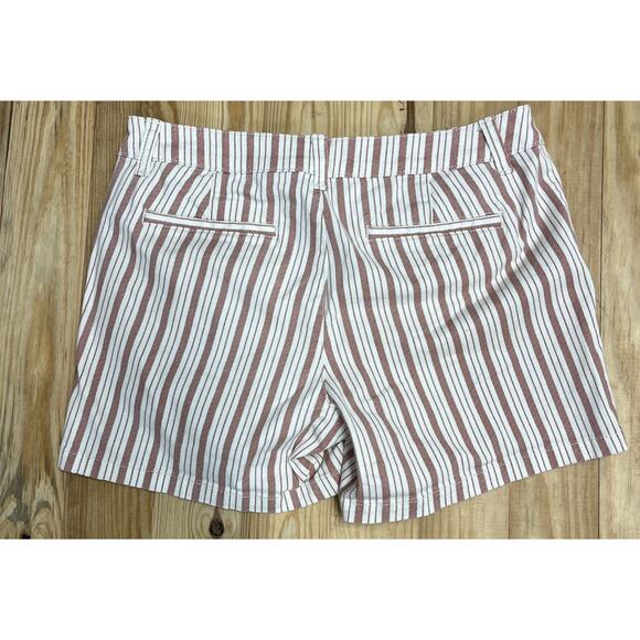 A.N.A. Mid Rise Burgundy Stripe 5” Inseam Chino Shorts Women’s Size 6 - Picture 2 of 5